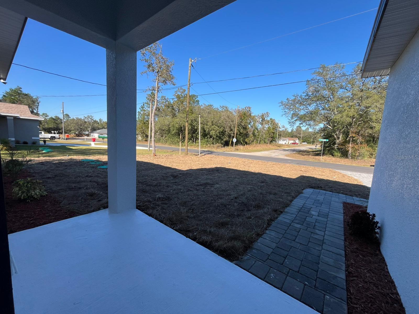 Listing photo id 34 for 8292 Pitcairn Way