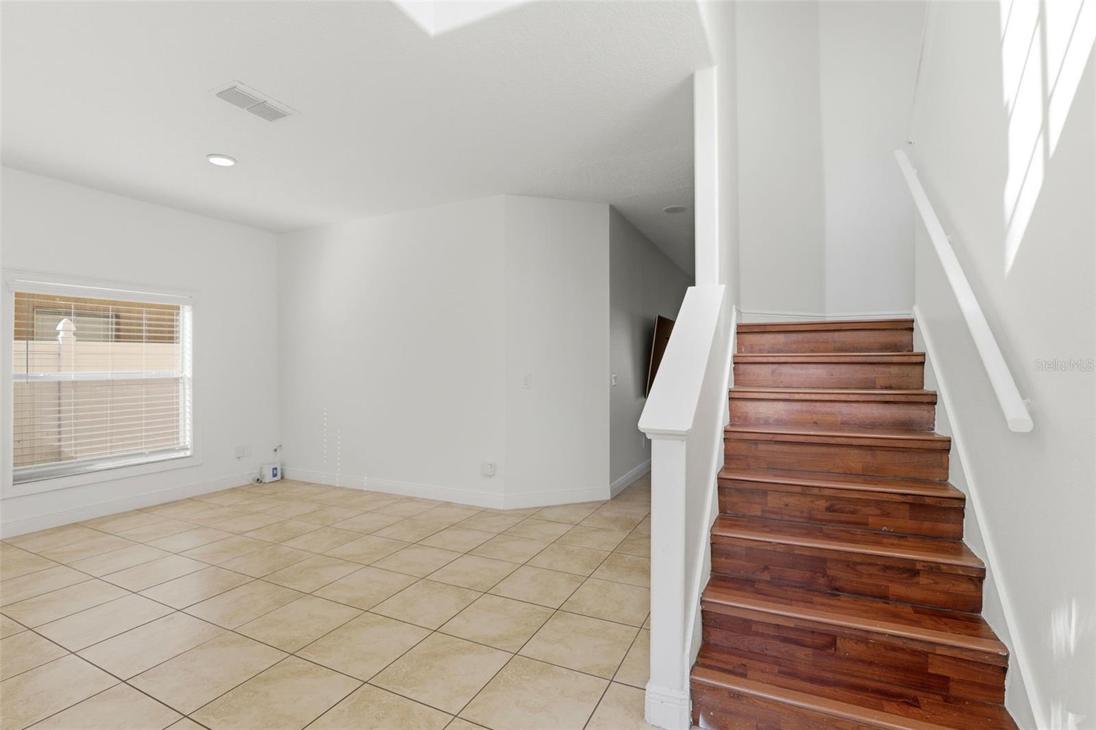 Image 3 of 21 For 8281 Westcott Shore Drive