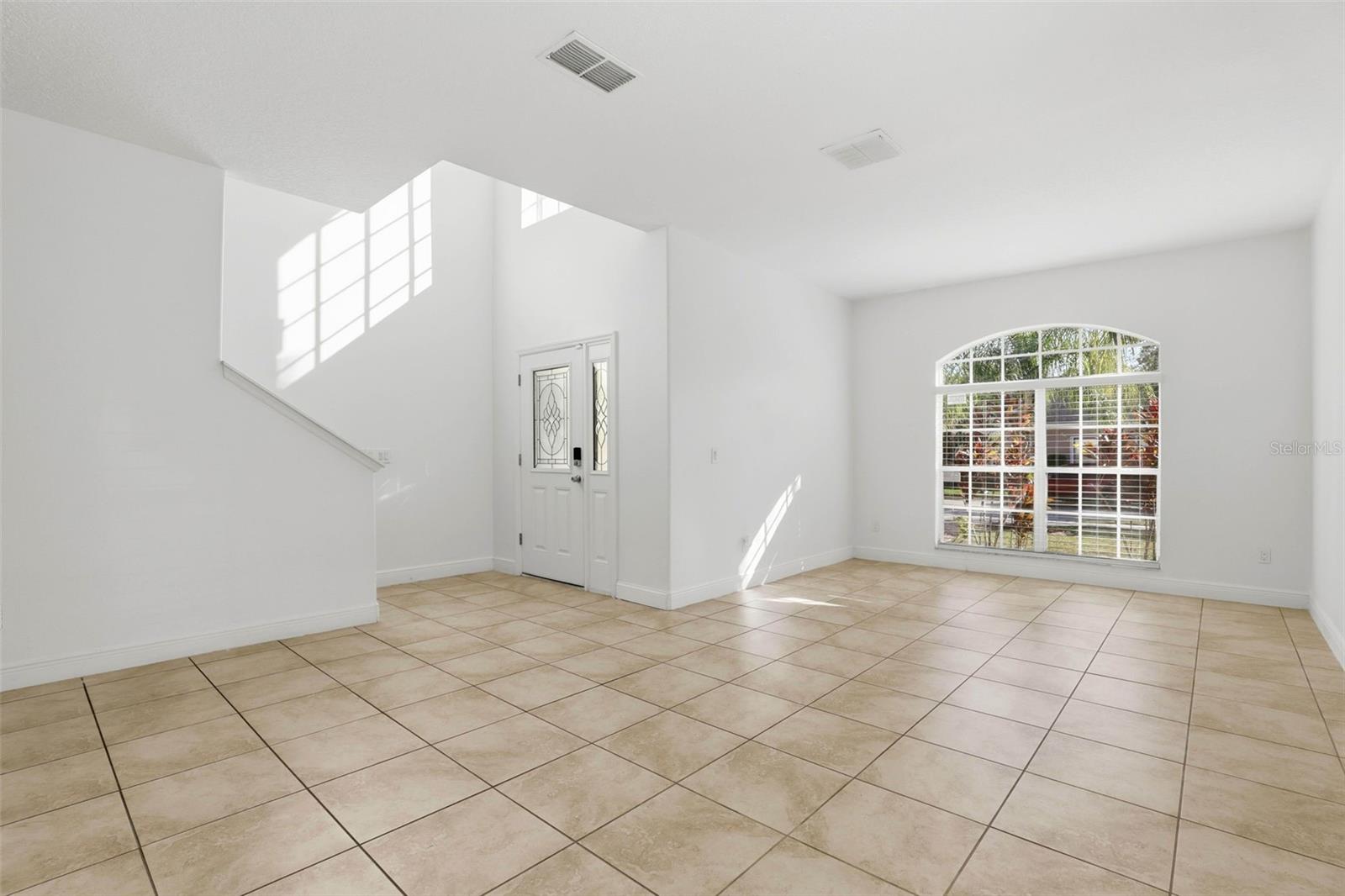 Image 4 of 21 For 8281 Westcott Shore Drive