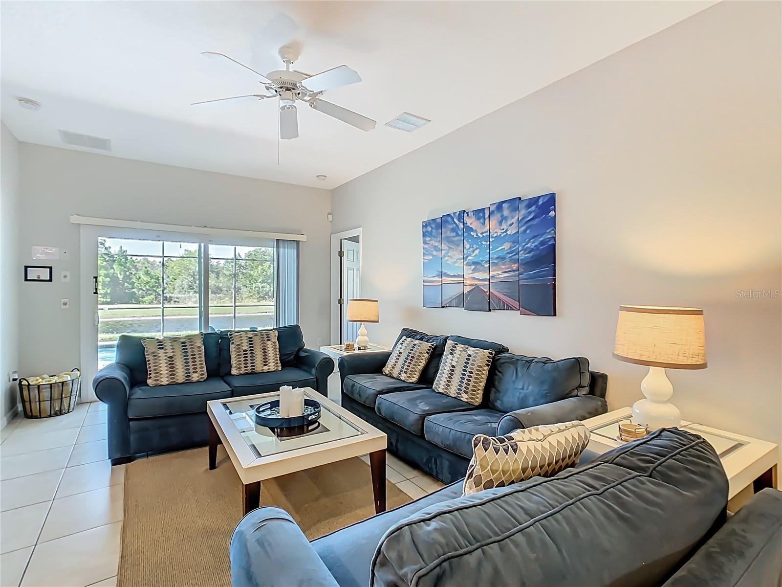 Image 15 of 49 For 16658 Lazy Breeze Loop