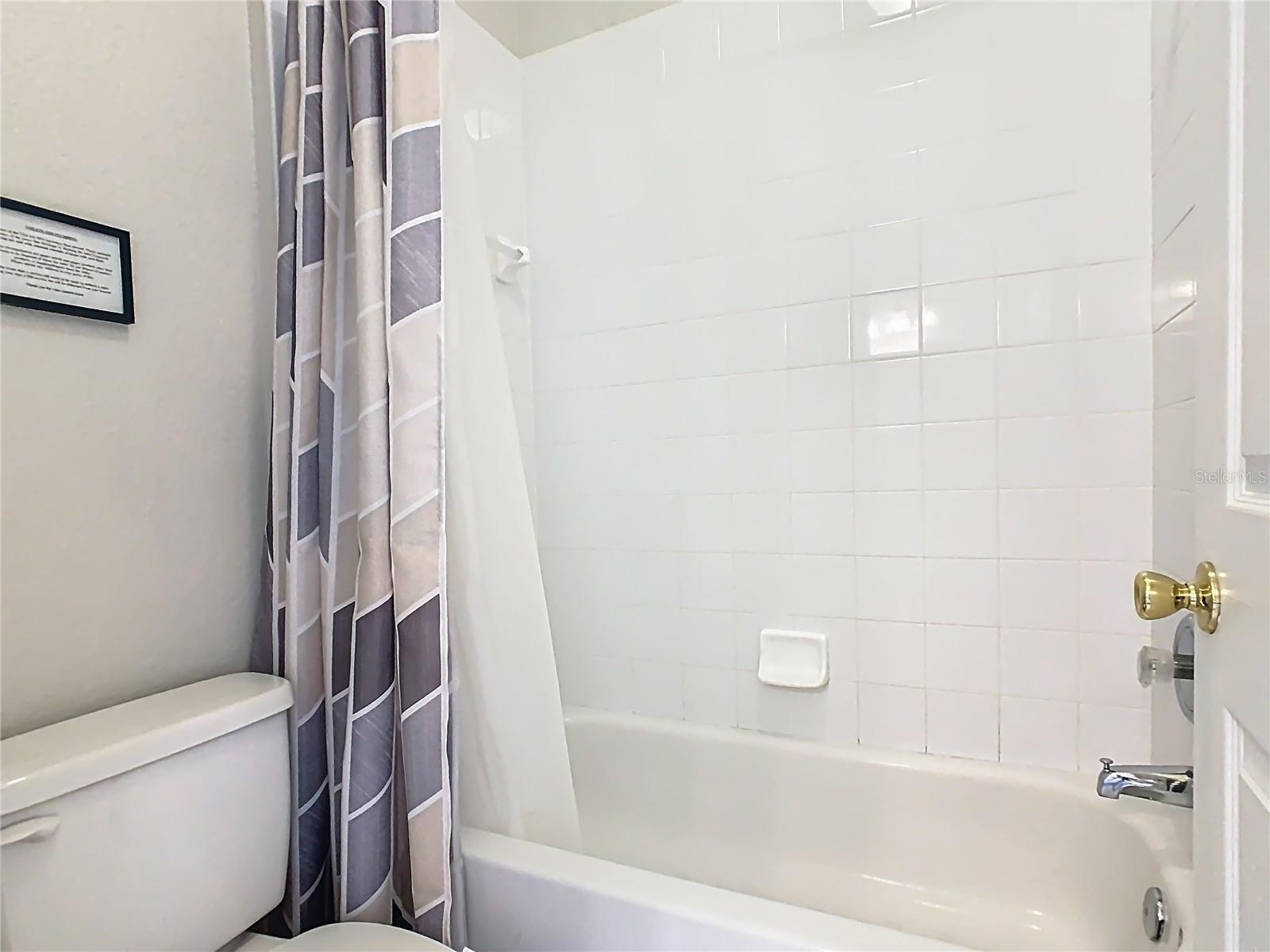 Image 32 of 49 For 16658 Lazy Breeze Loop