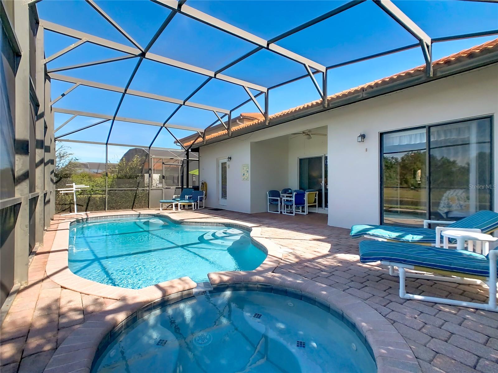 Image 38 of 49 For 16658 Lazy Breeze Loop