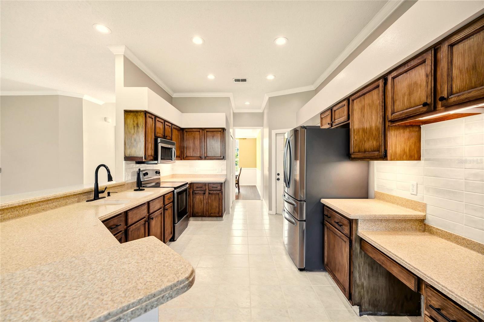 Image 13 of 49 For 3739 Ahoya Lane