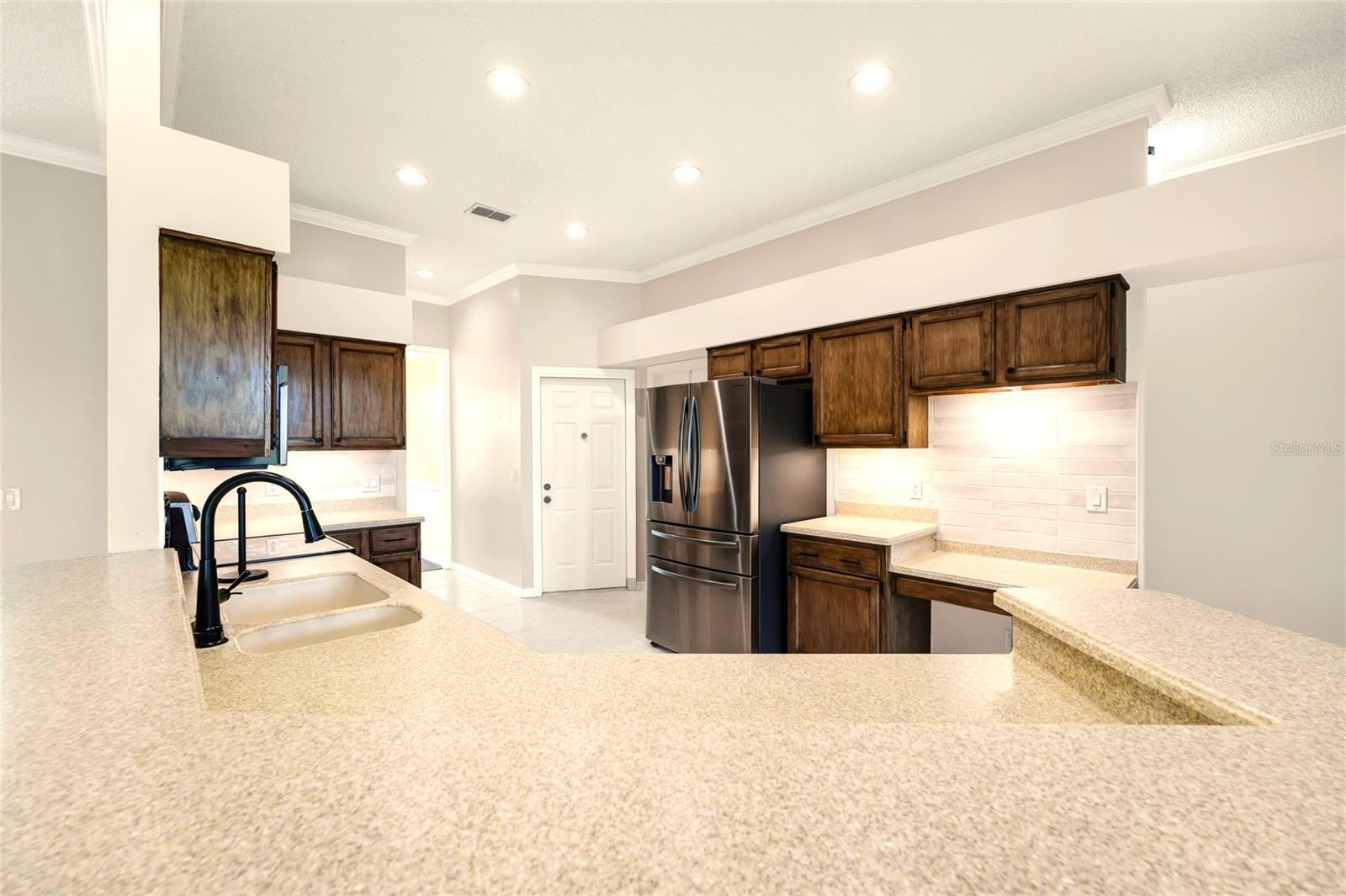 Image 14 of 49 For 3739 Ahoya Lane