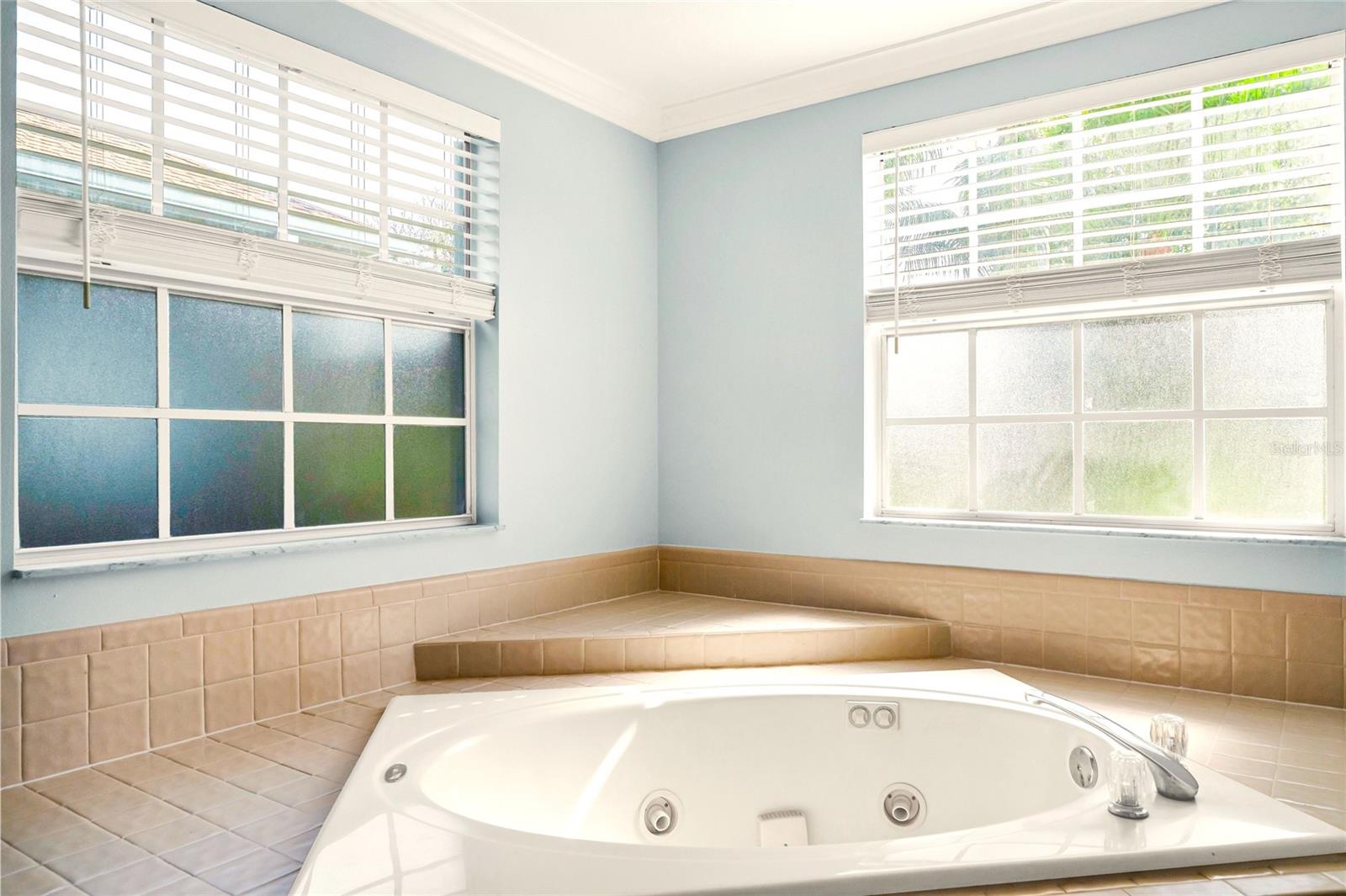 Image 25 of 49 For 3739 Ahoya Lane