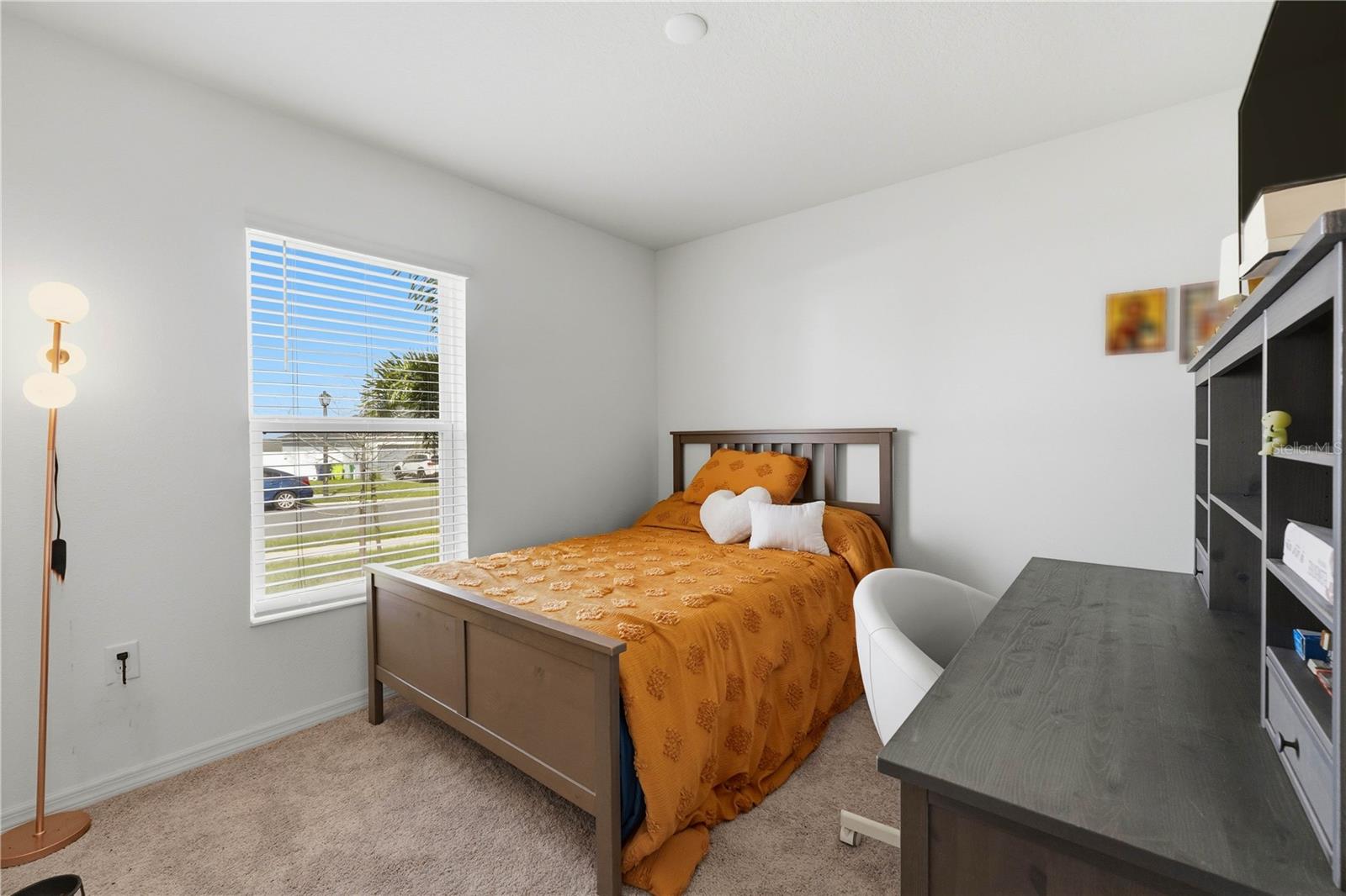 Image 23 of 37 For 1459 Geranium Drive