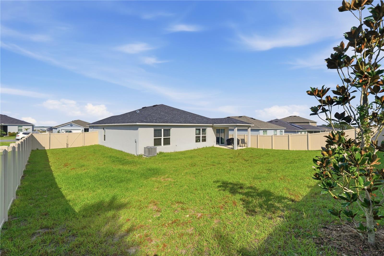 Image 34 of 37 For 1459 Geranium Drive