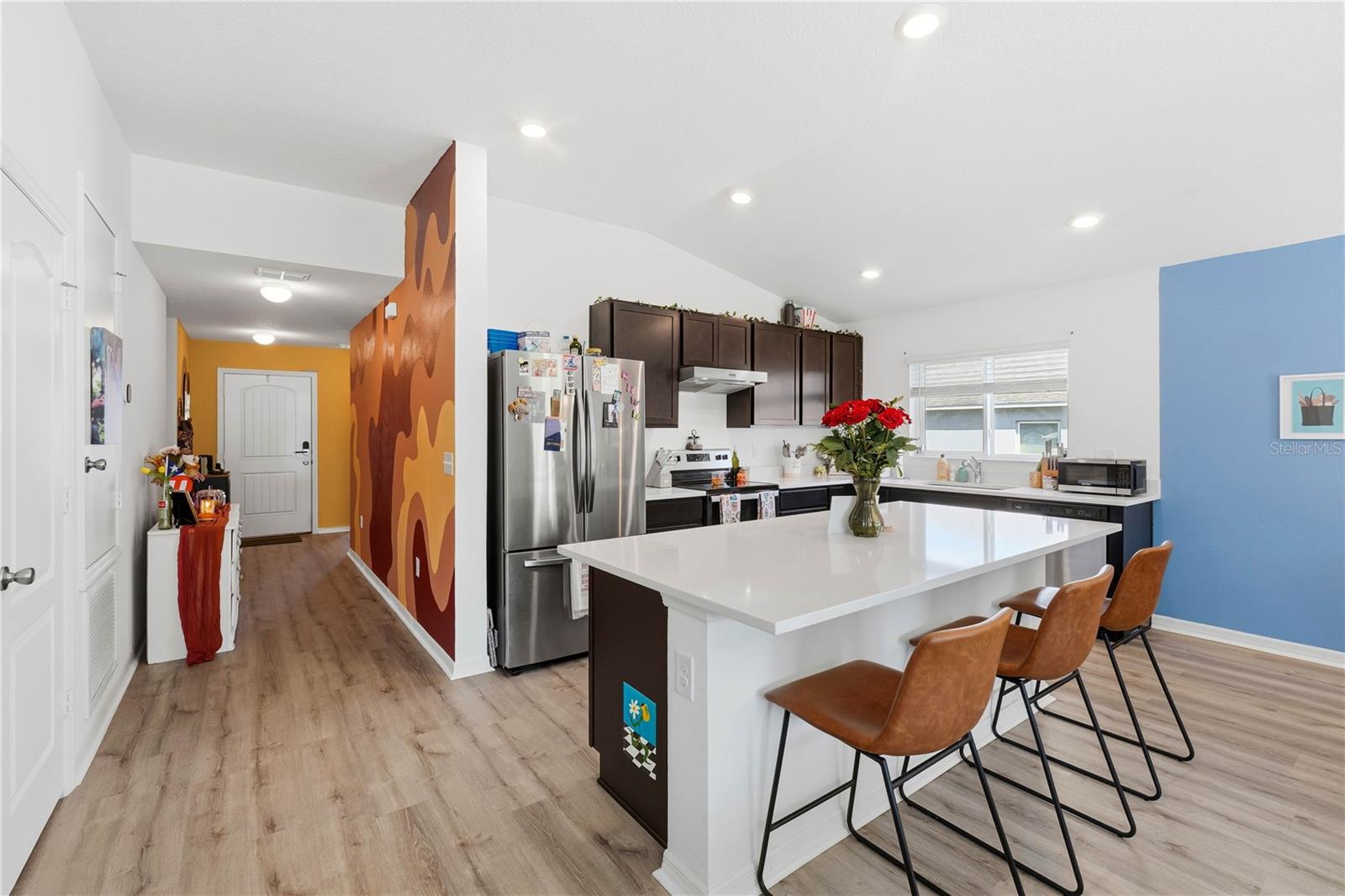 Image 6 of 37 For 1459 Geranium Drive