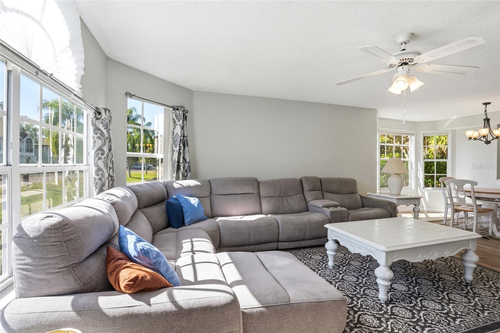 Image 13 of 41 For 2013 Royal Bay Boulevard 147