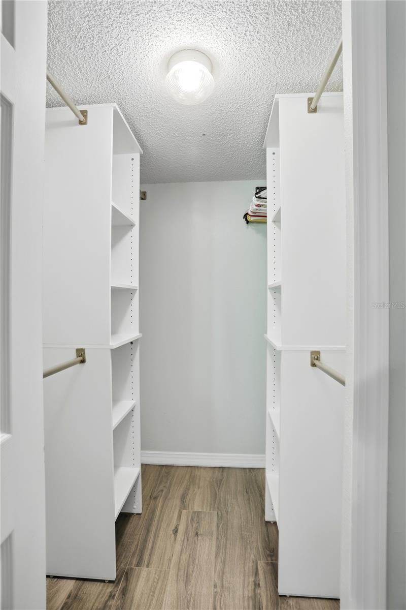 Image 22 of 41 For 2013 Royal Bay Boulevard 147