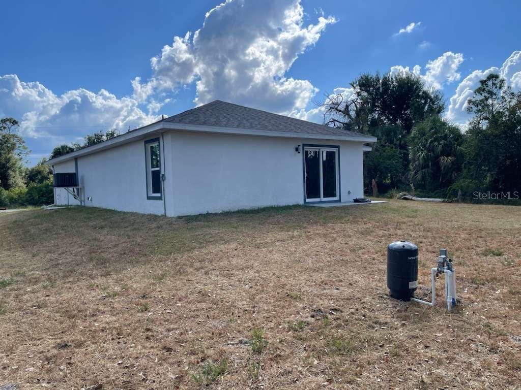 Image 14 of 16 For 17512 Poston Avenue