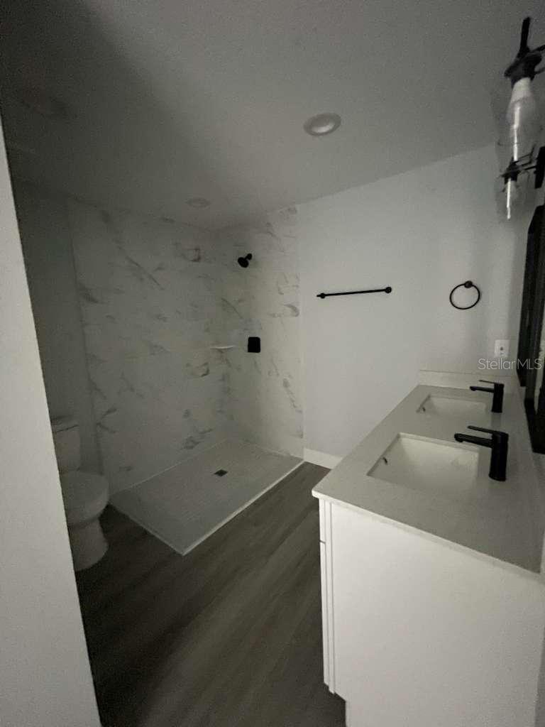 Image 8 of 16 For 17512 Poston Avenue