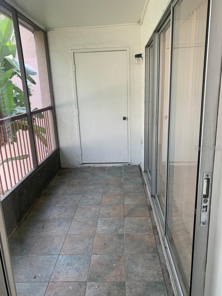 Image 17 of 40 For 2530 Citrus Club Lane 202