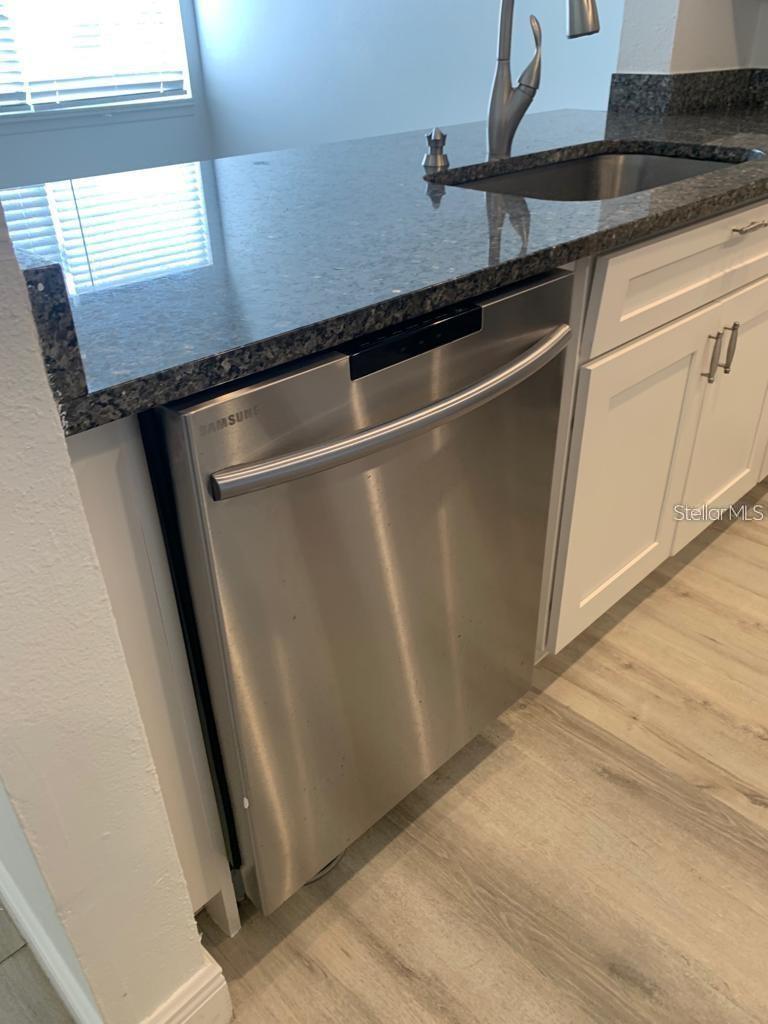 Image 5 of 40 For 2530 Citrus Club Lane 202