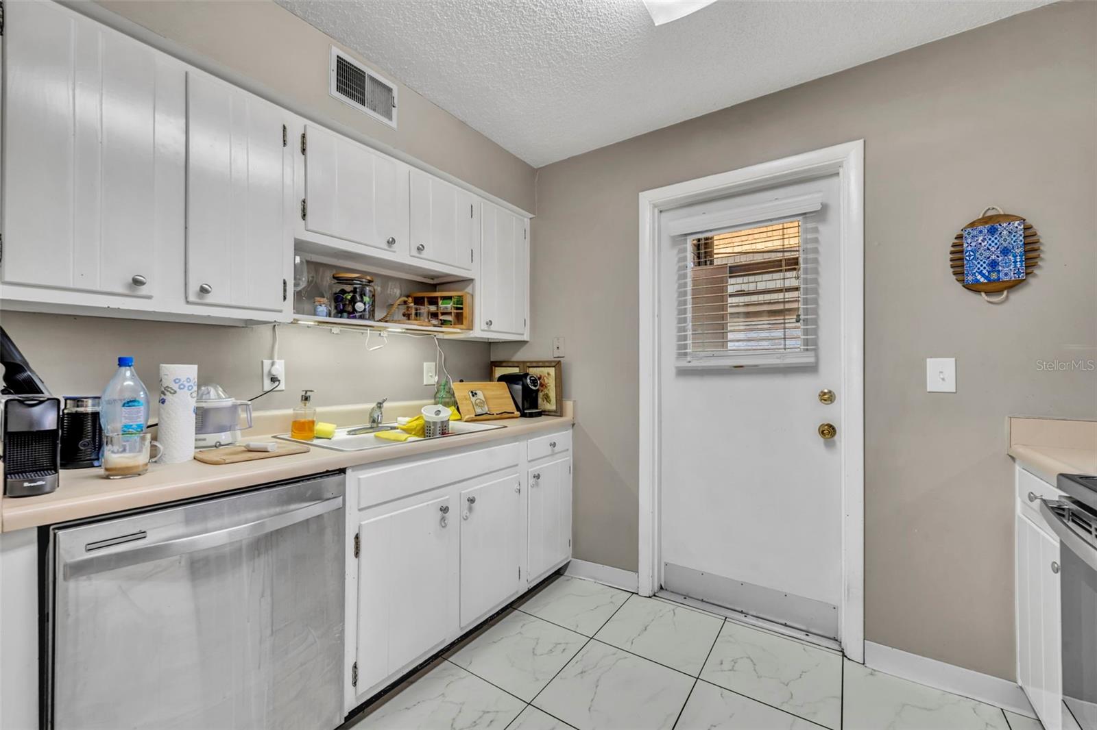 Image 12 of 24 For 200 Saint Andrews Boulevard 1905