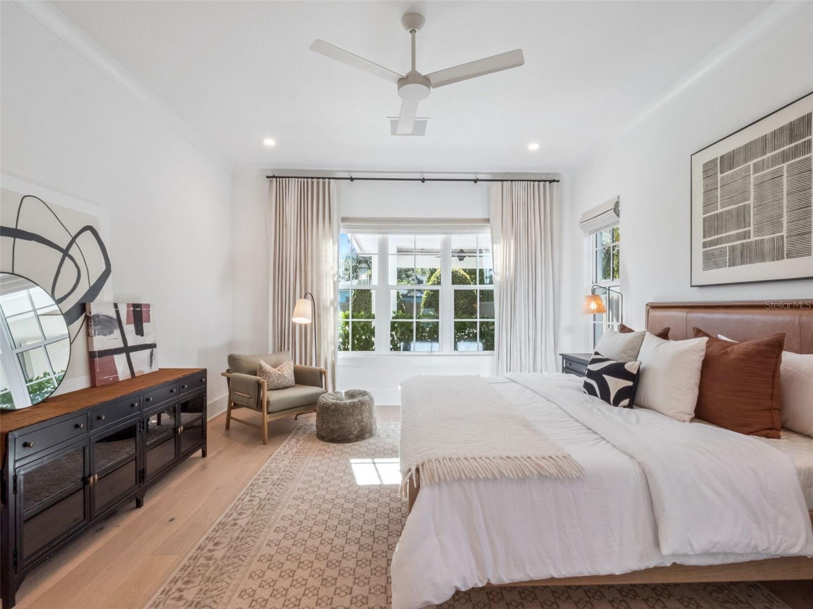 Image 21 of 58 For 1630 Chestnut Avenue