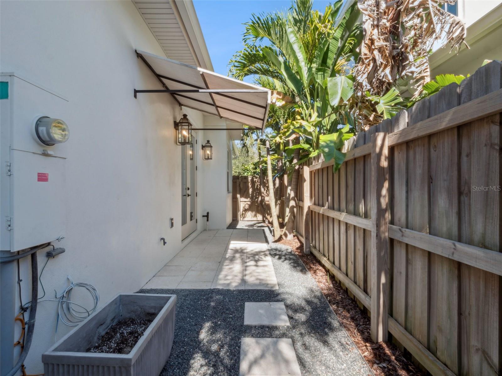 Image 45 of 58 For 1630 Chestnut Avenue