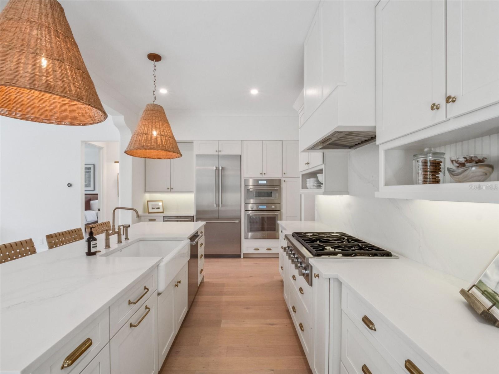 Image 5 of 58 For 1630 Chestnut Avenue