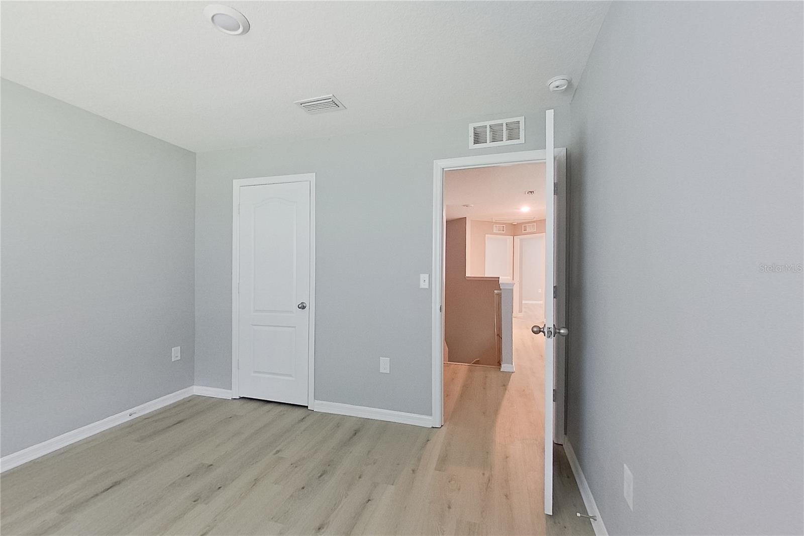 Image 14 of 23 For 8502 Indian Laurel Lane