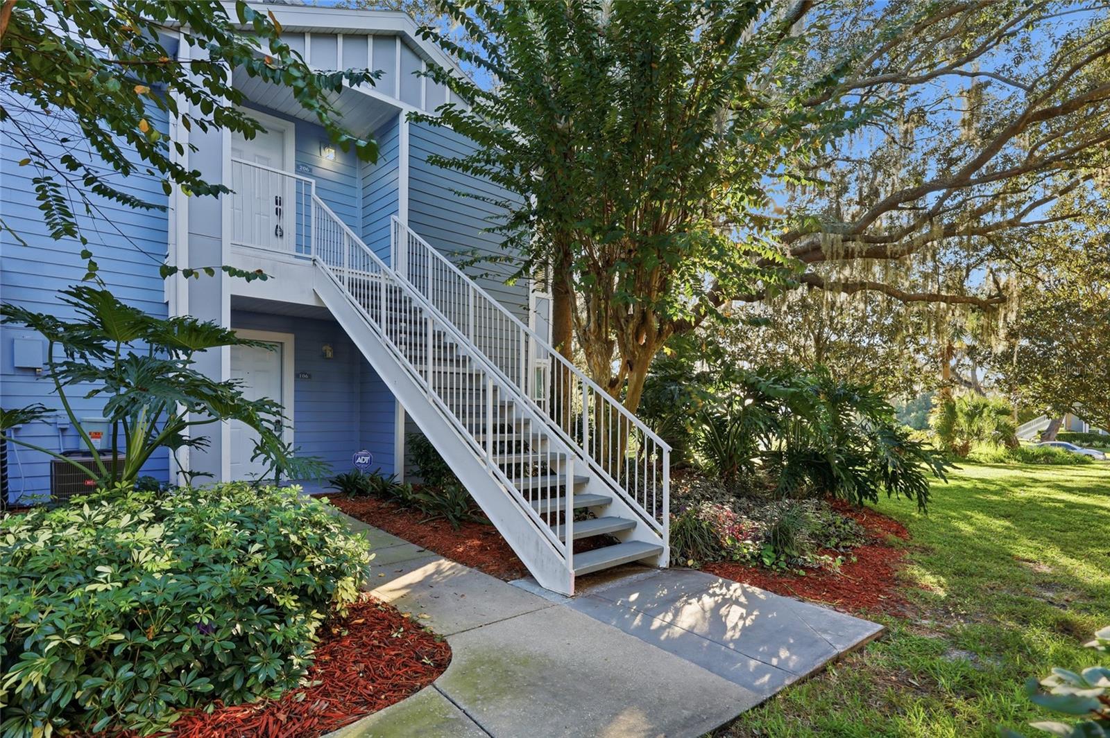 Image 33 of 37 For 2532 Grassy Point Drive 206