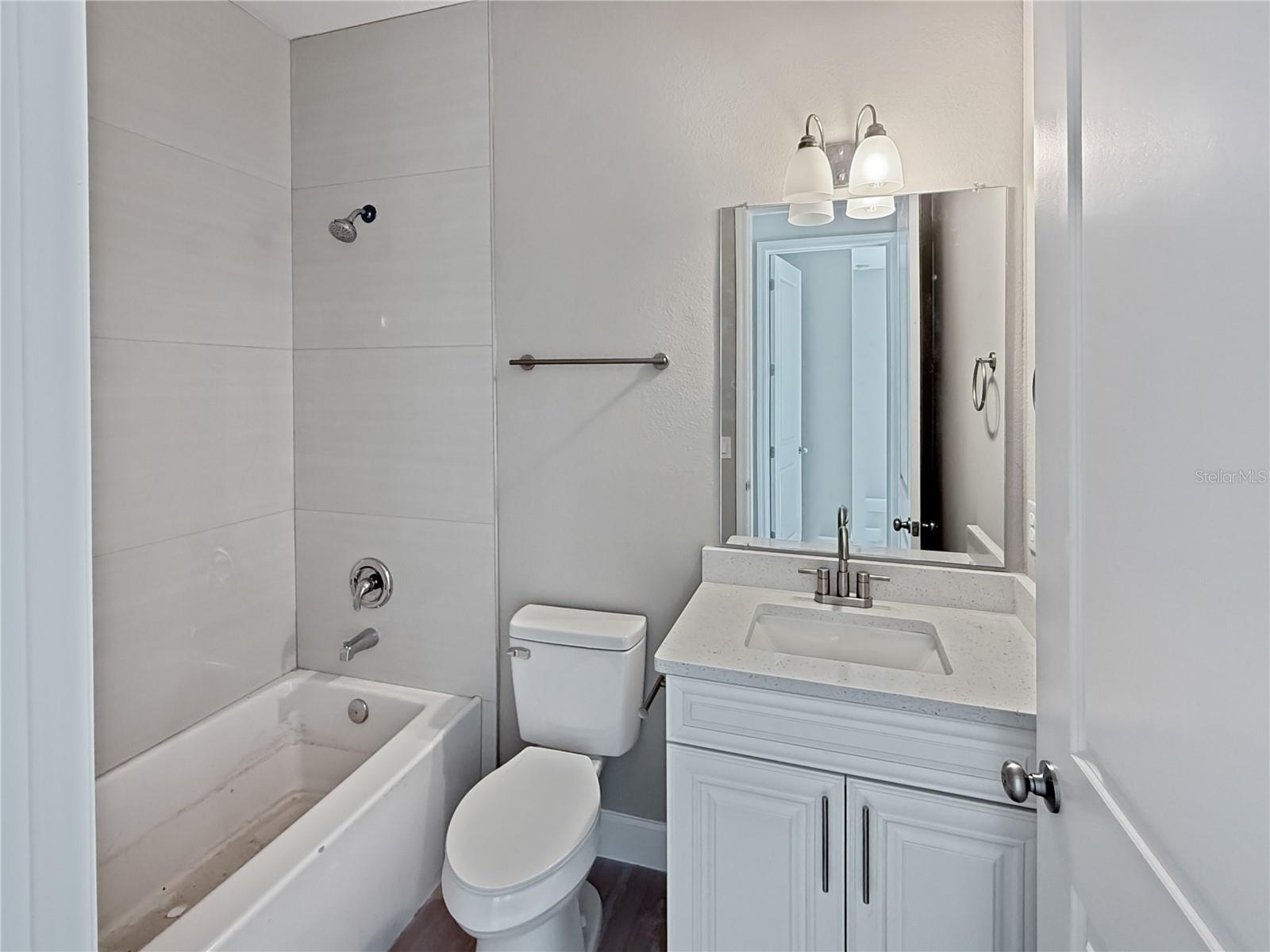 Image 13 of 14 For 1760 Roseberry Lane