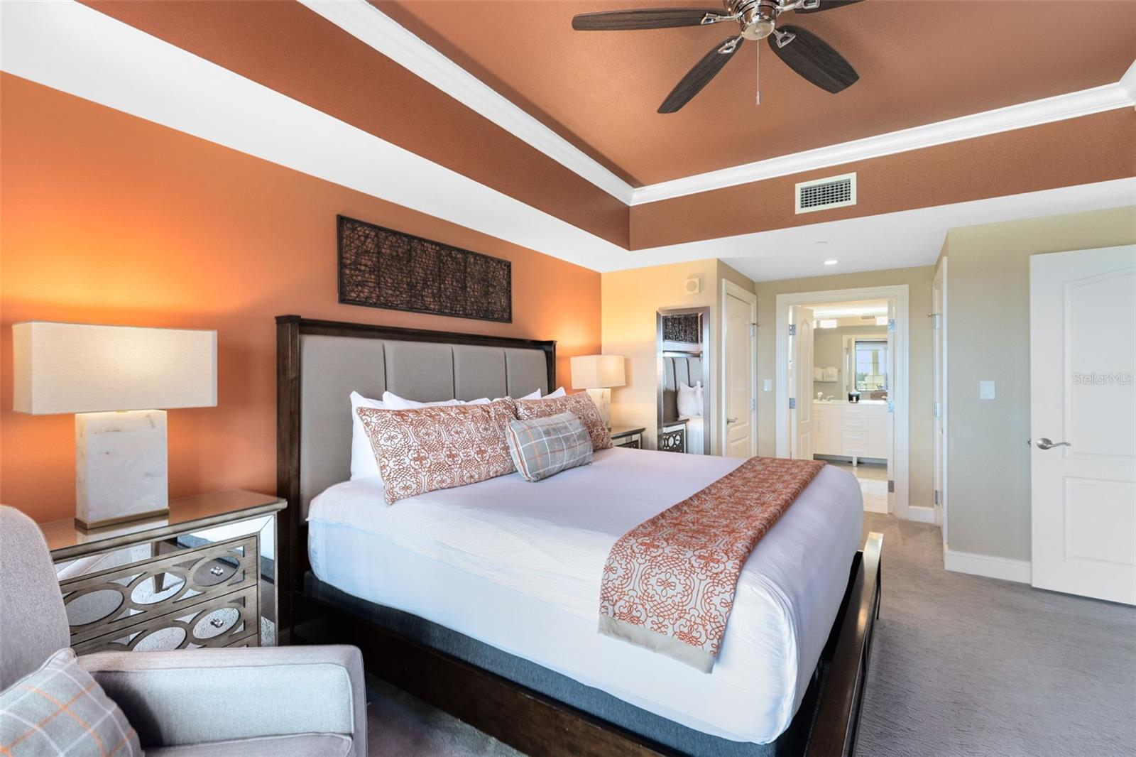 Image 13 of 38 For 7593 Gathering Drive 501