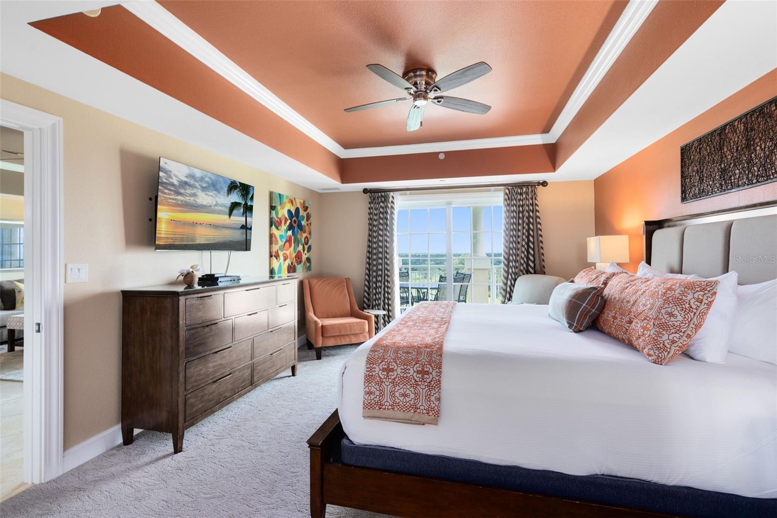 Image 14 of 38 For 7593 Gathering Drive 501