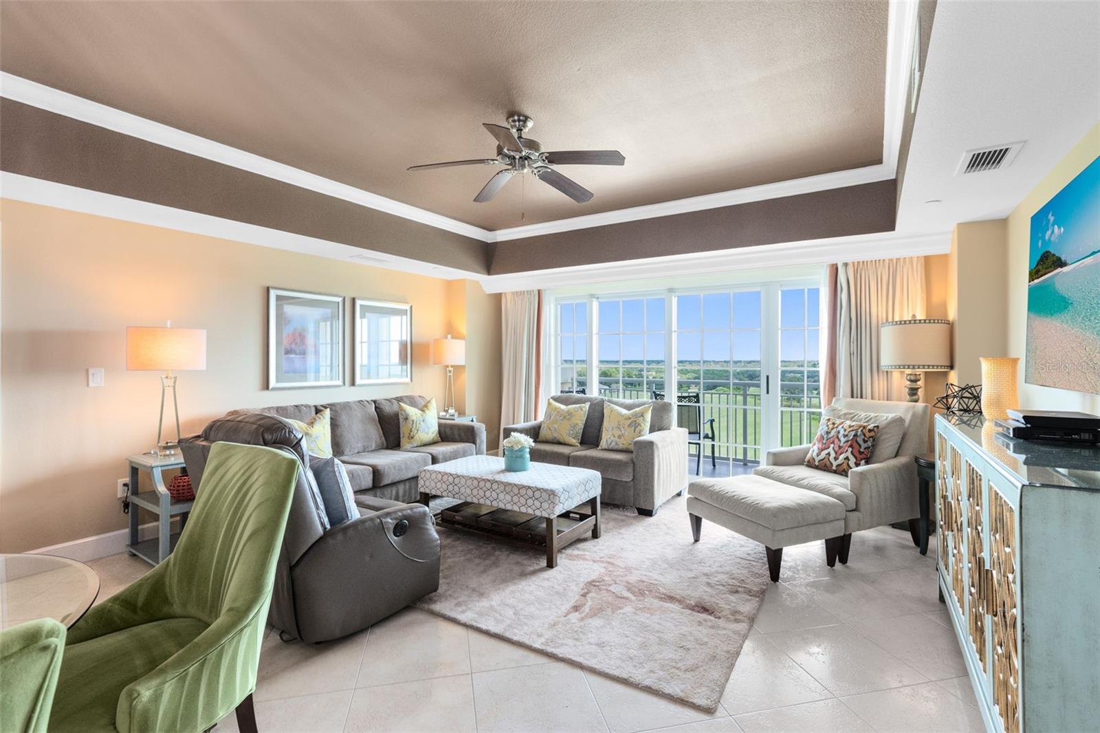 Image 18 of 38 For 7593 Gathering Drive 501