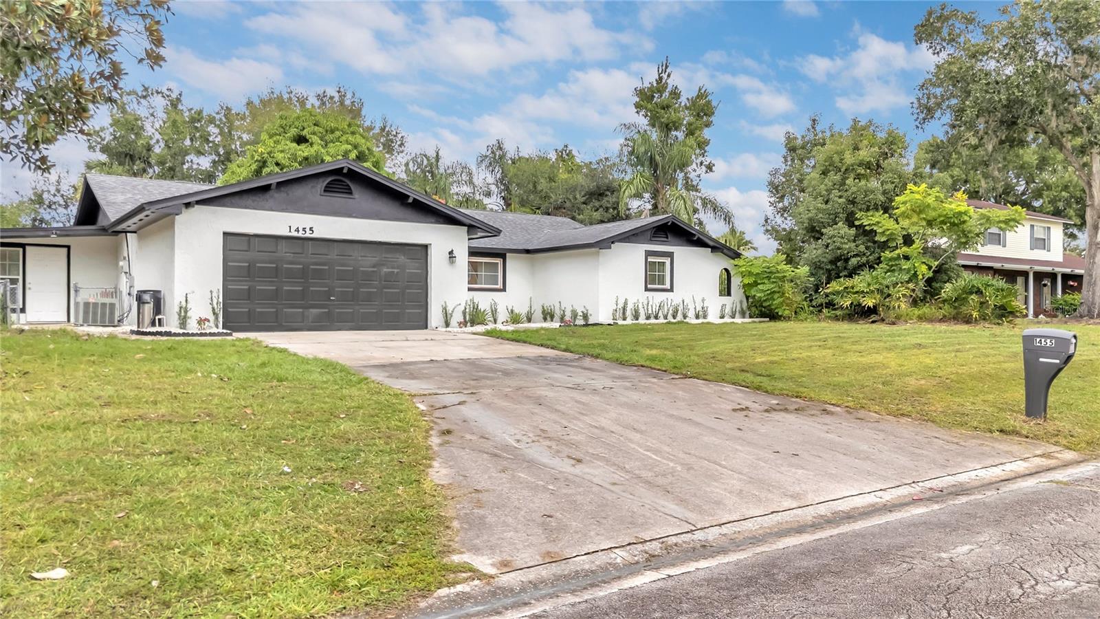 Image 11 of 46 For 1455 Heather Way