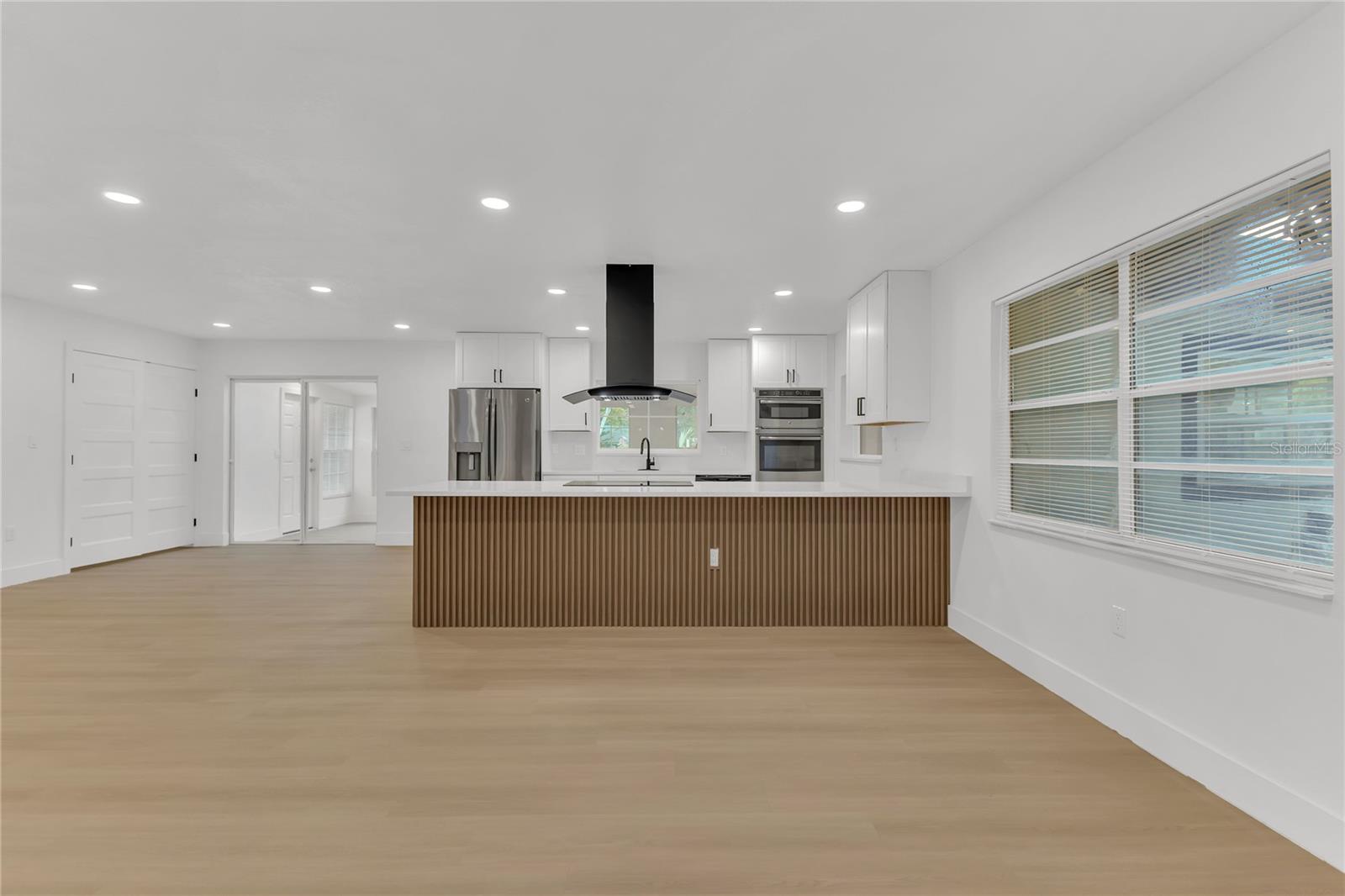 Image 26 of 46 For 1455 Heather Way