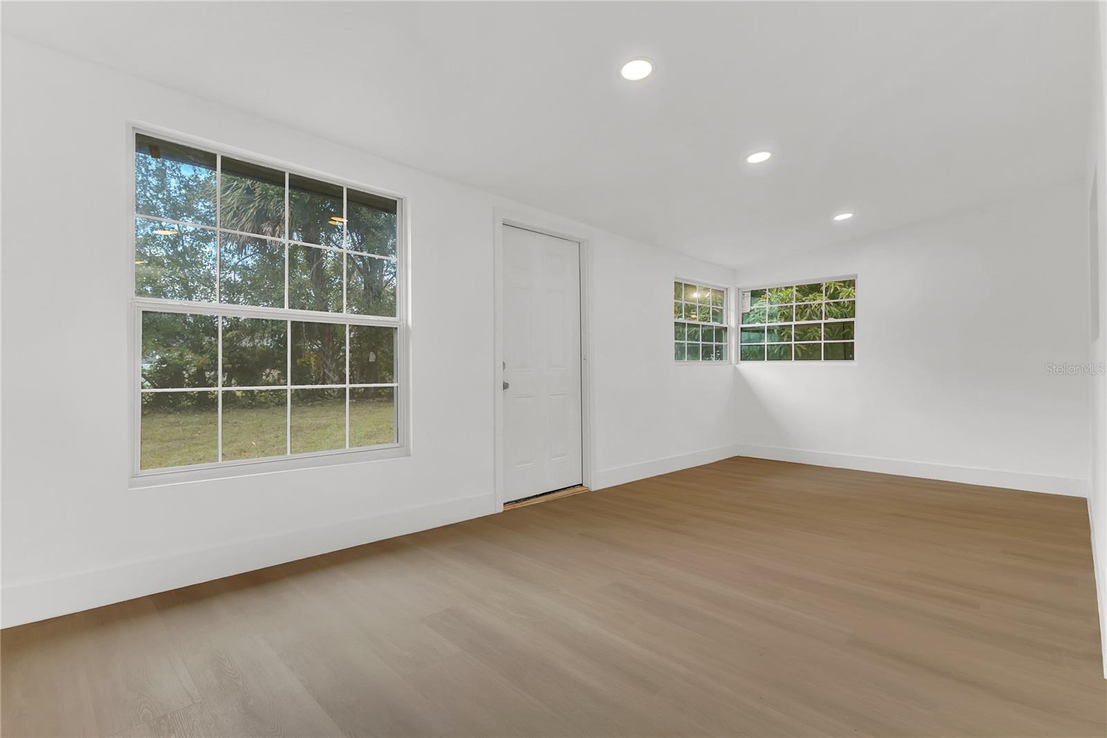 Image 38 of 46 For 1455 Heather Way