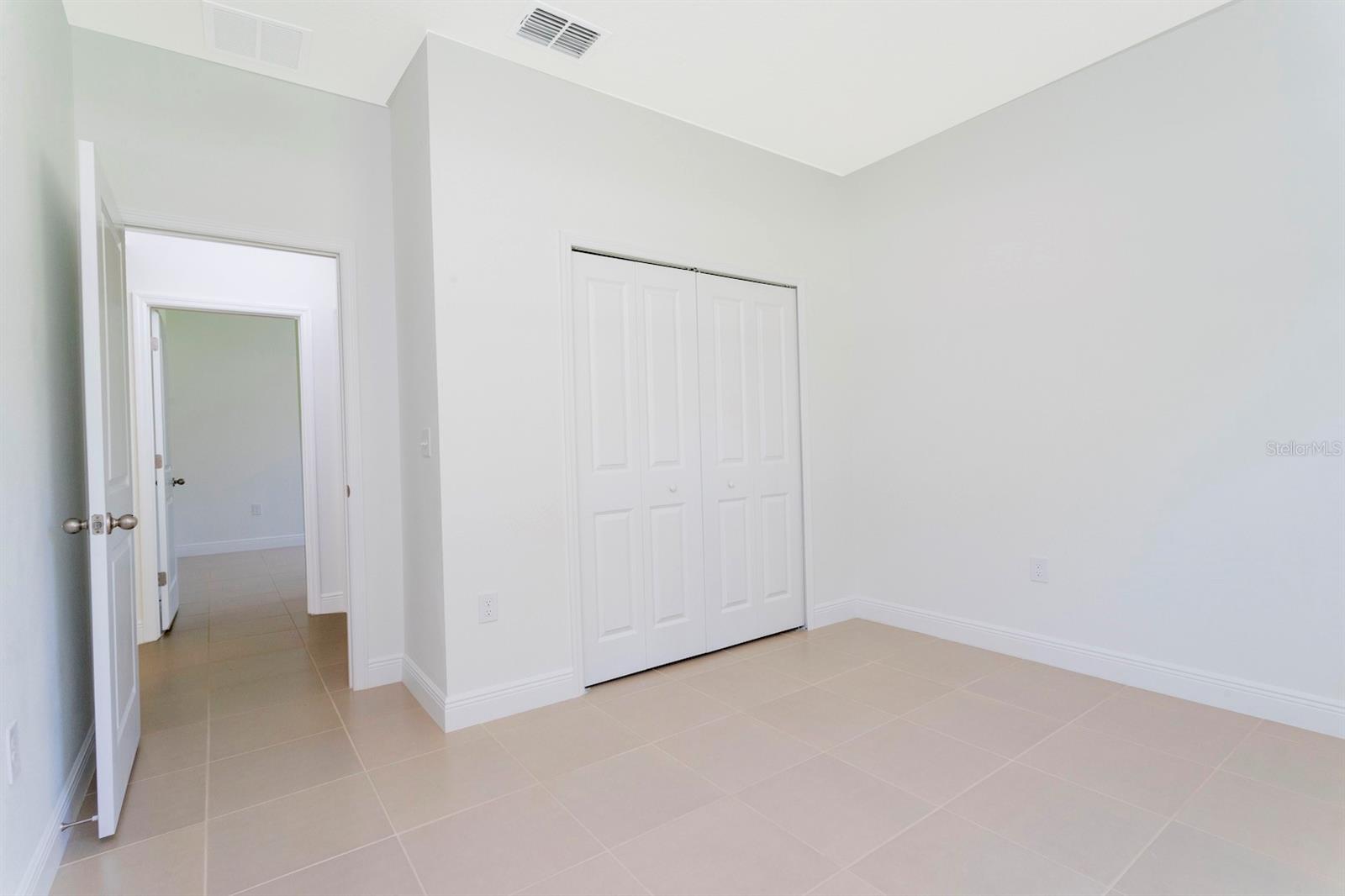 Image 23 of 30 For 16849 47th Court Road