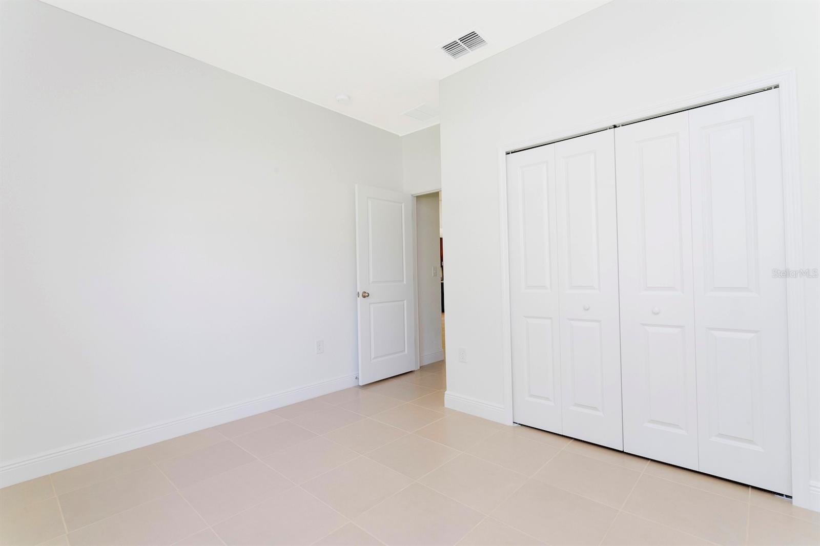 Image 24 of 30 For 16849 47th Court Road