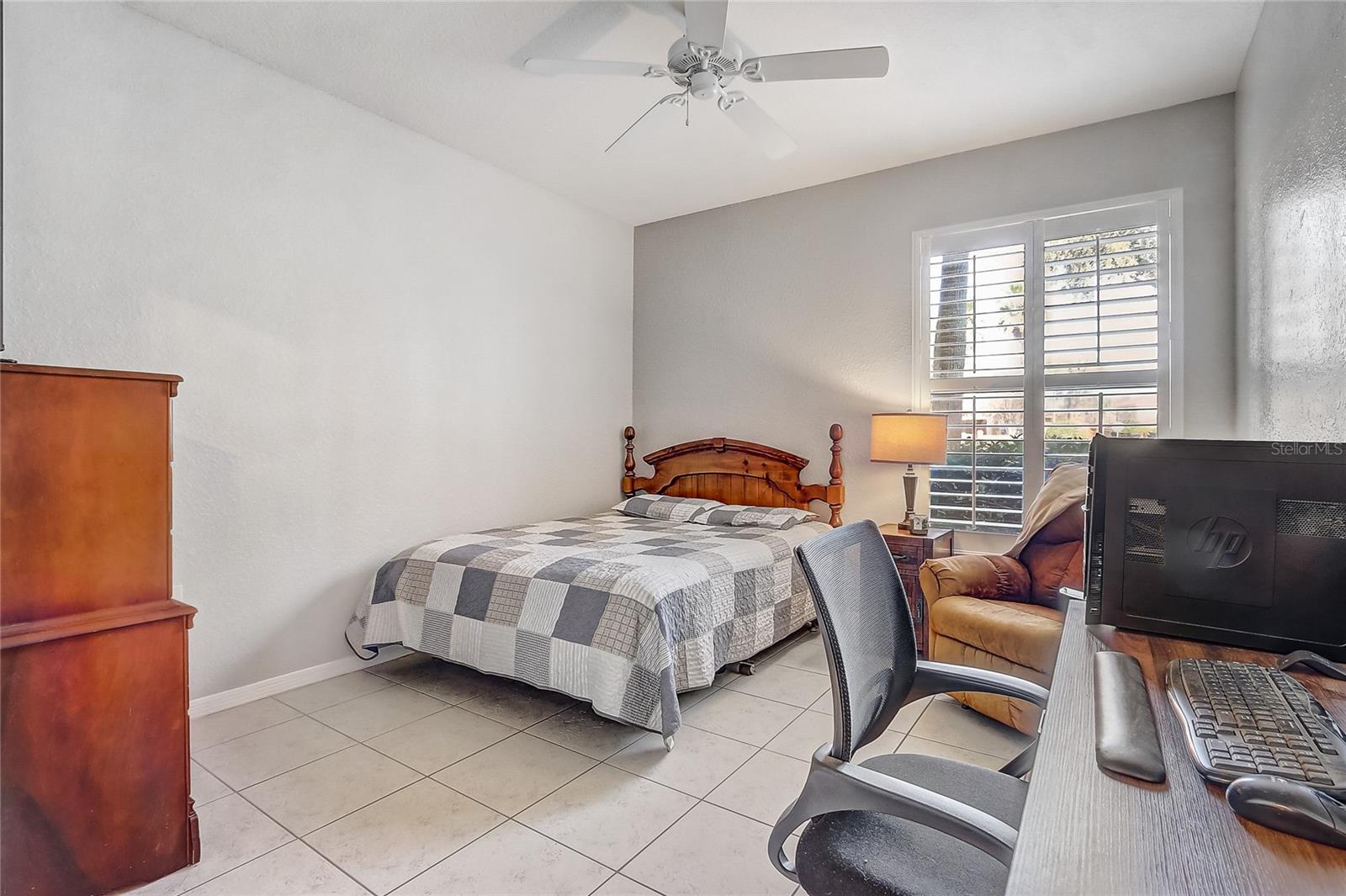 Image 17 of 34 For 1275 Lake Shadow Circle 13102