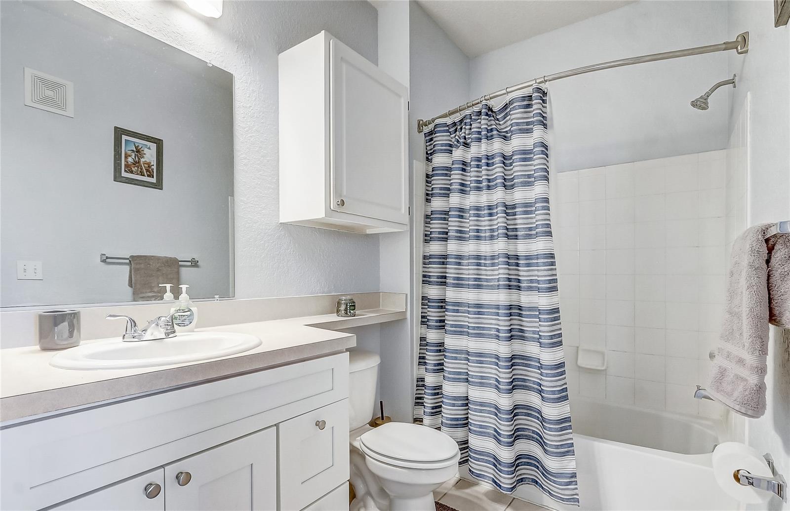 Image 19 of 34 For 1275 Lake Shadow Circle 13102