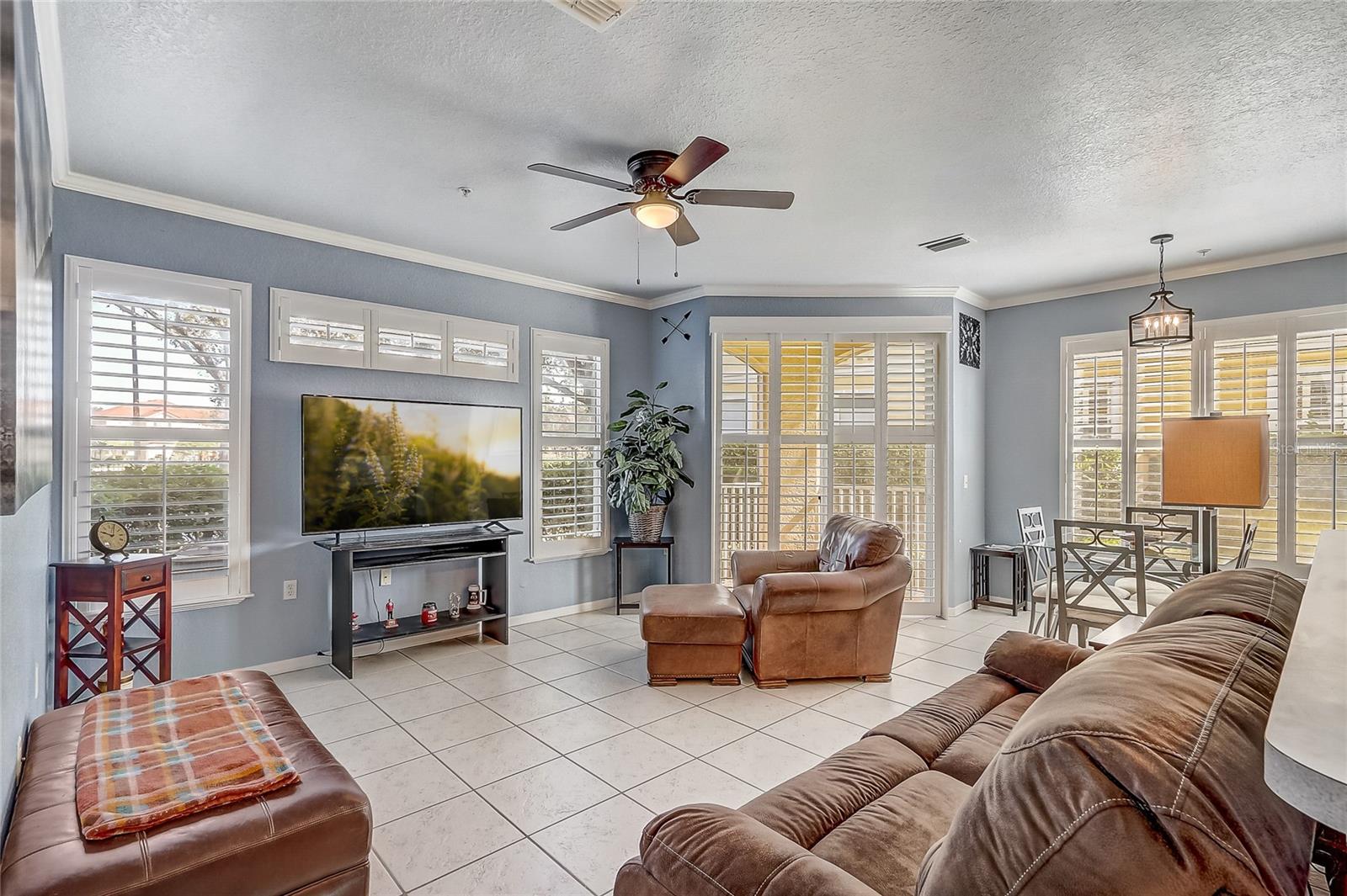 Image 7 of 34 For 1275 Lake Shadow Circle 13102