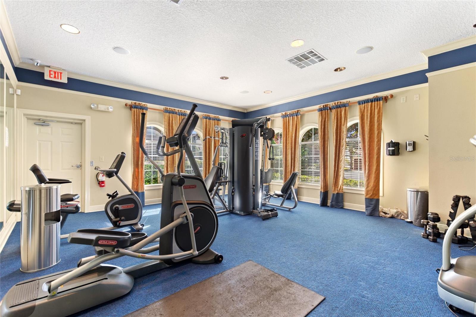 Image 10 of 33 For 7532 Toscana Boulevard 521