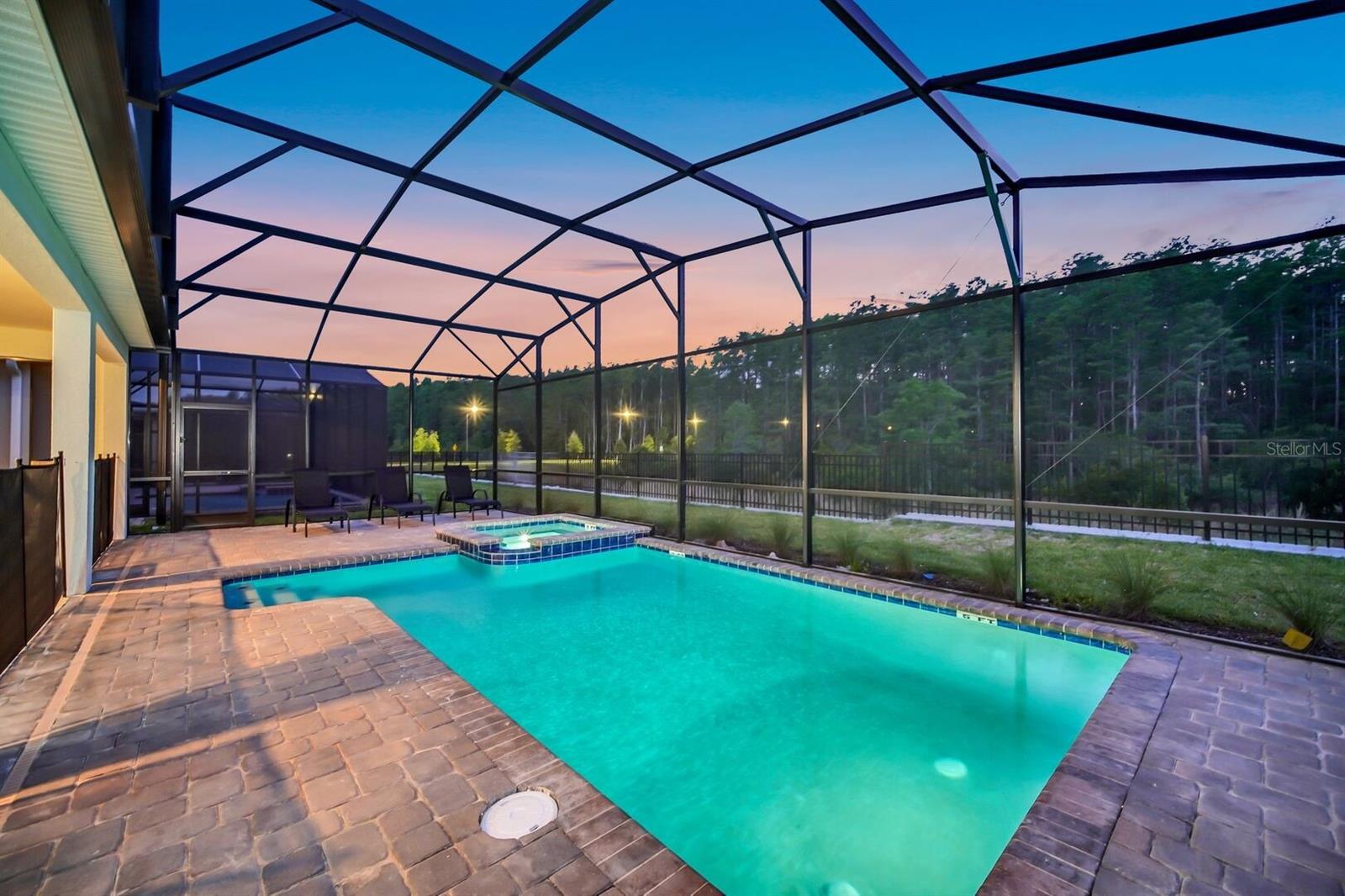 Image 2 of 72 For 2812 Simile Street