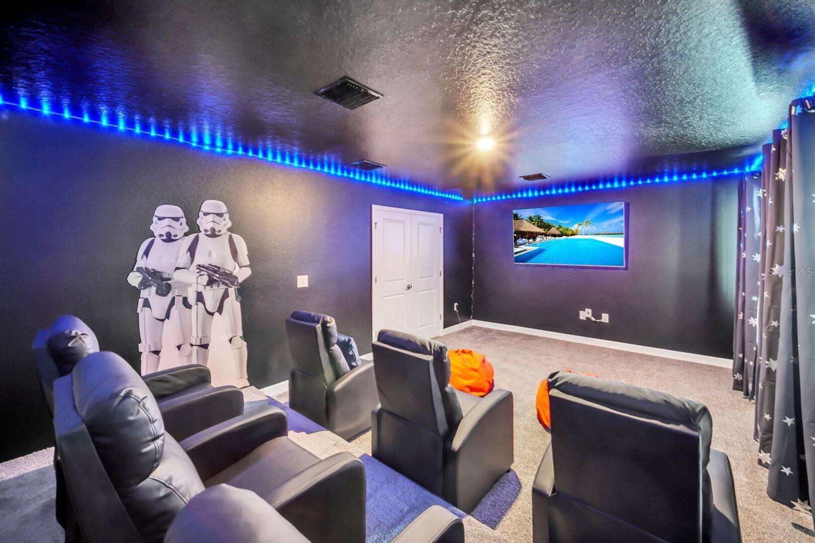 Image 28 of 72 For 2812 Simile Street