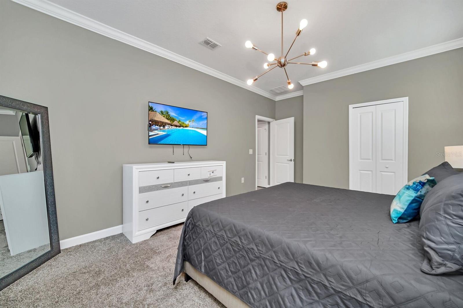 Image 42 of 72 For 2812 Simile Street