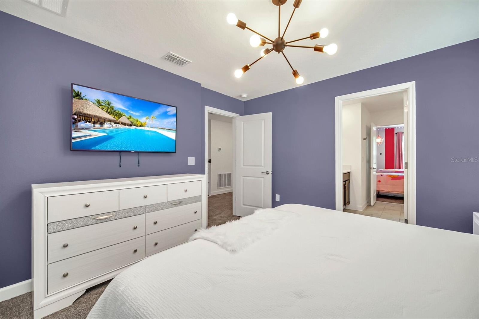 Image 54 of 72 For 2812 Simile Street