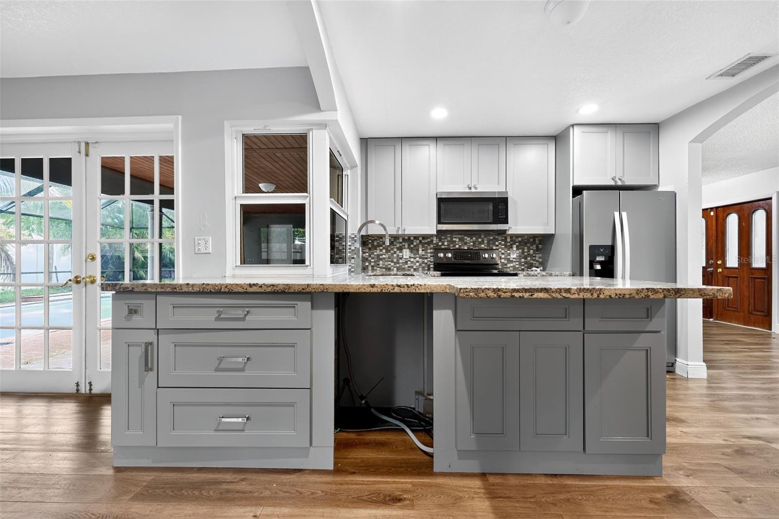 Image 17 of 37 For 264 79 Avenue