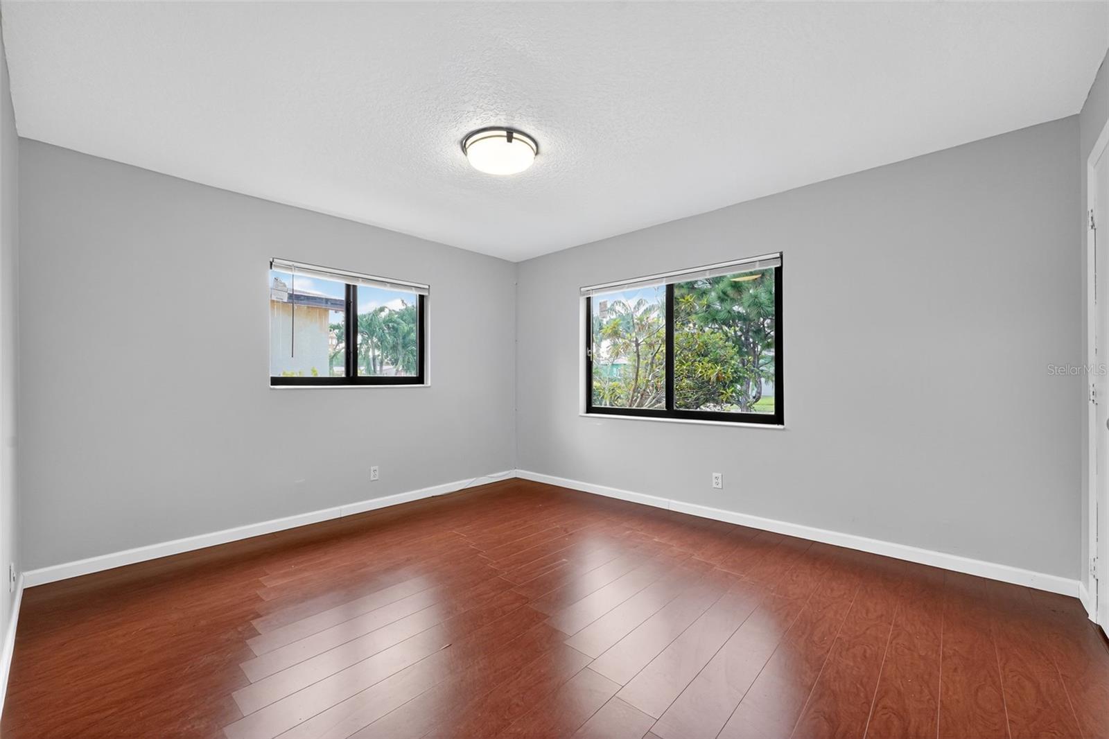 Image 22 of 37 For 264 79 Avenue