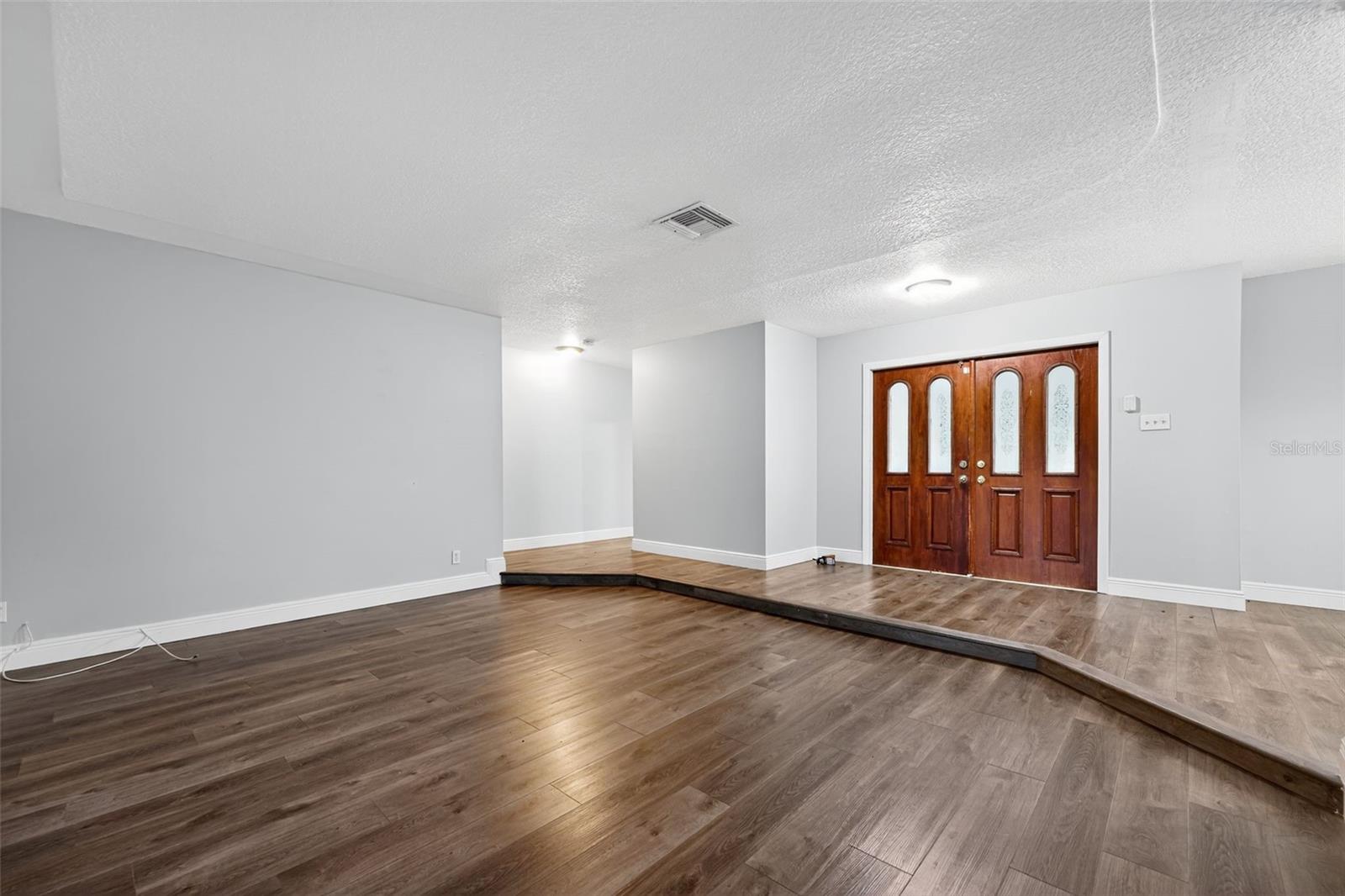 Image 3 of 37 For 264 79 Avenue