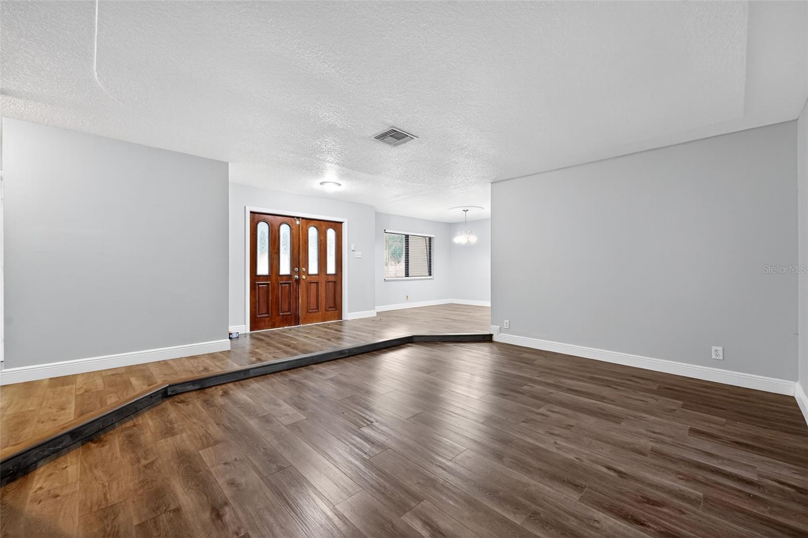 Image 5 of 37 For 264 79 Avenue