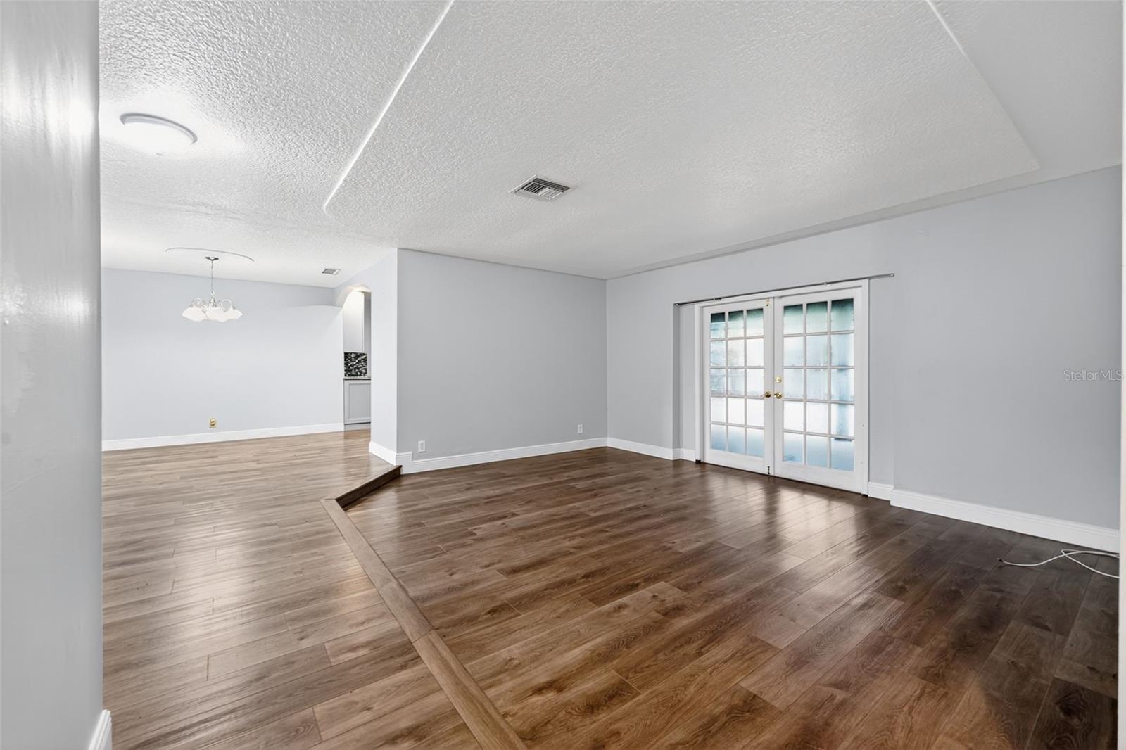 Image 8 of 37 For 264 79 Avenue