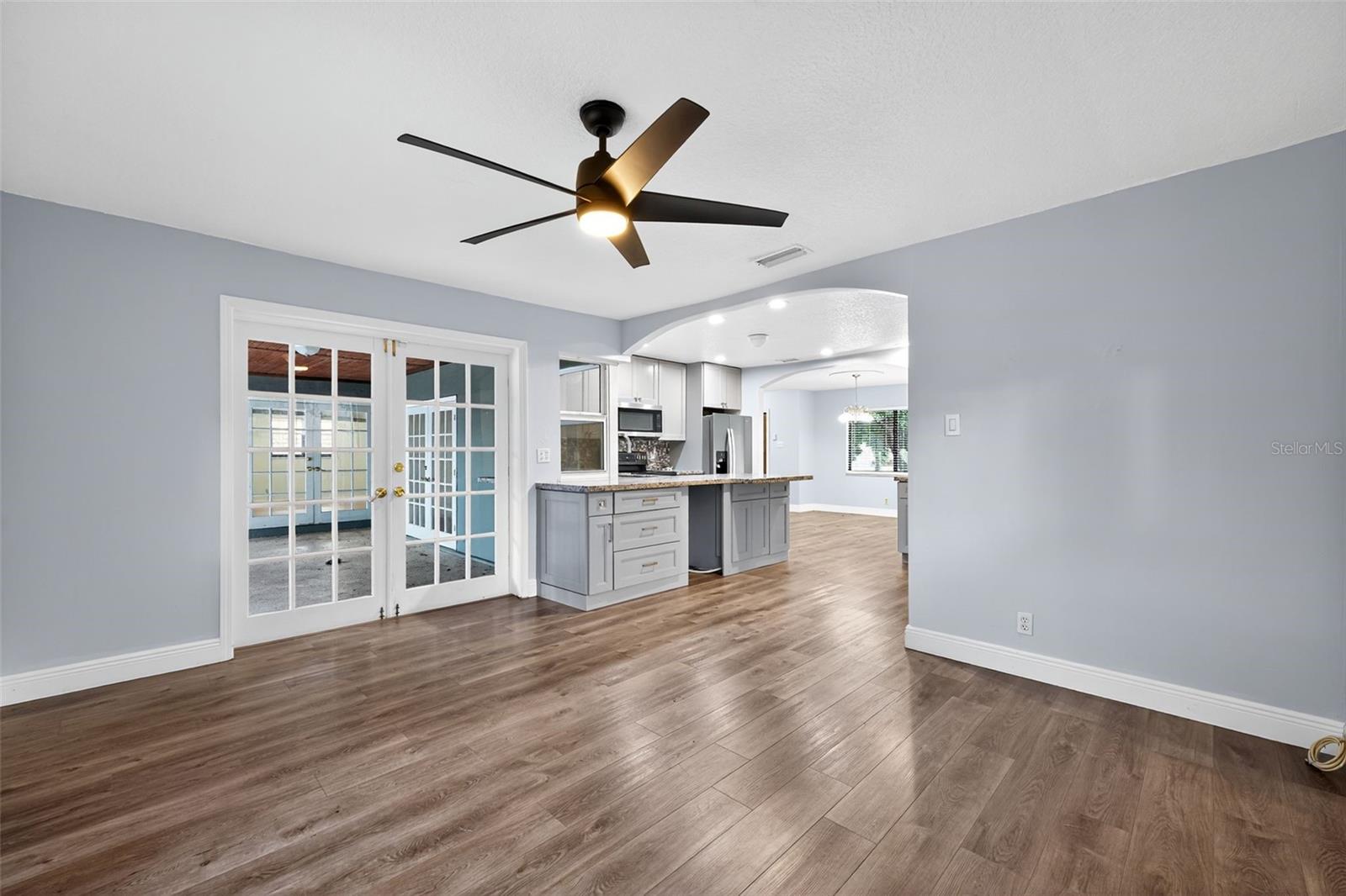 Image 9 of 37 For 264 79 Avenue