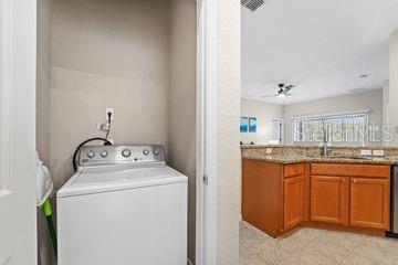 Image 12 of 25 For 16704 Lazy Breeze Loop