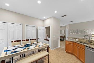 Image 9 of 25 For 16704 Lazy Breeze Loop