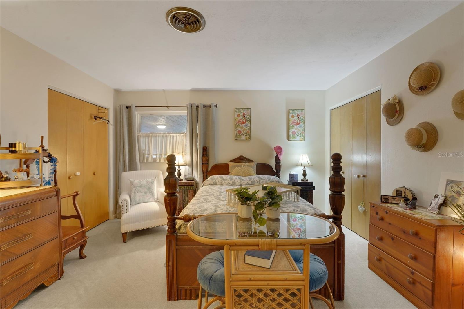 Image 24 of 63 For 7001 Skylane Drive